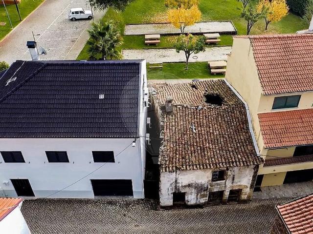 Moradia T2 à venda em Vale de Amoreira, Manteigas RE/MAX Portugal