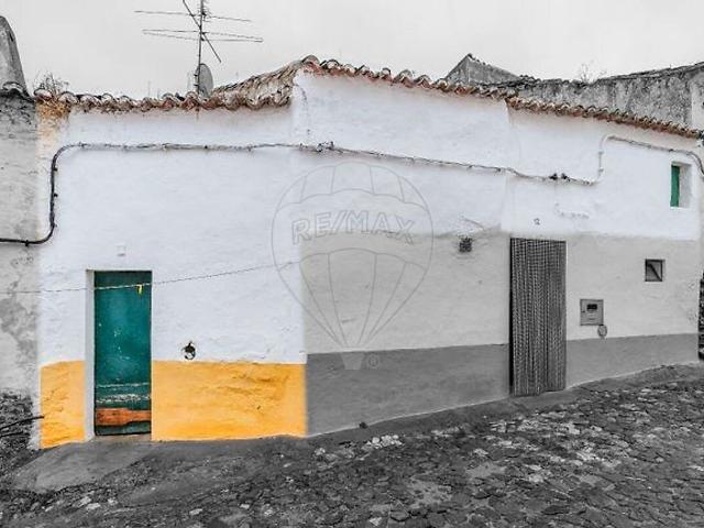 Moradia T2 à venda em Veiros, Estremoz RE/MAX Portugal