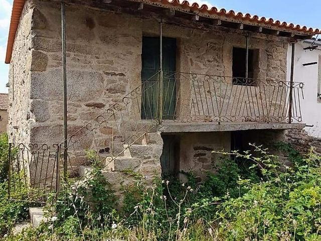 Moradia T2 à venda em Vila Chã de Braciosa, Miranda do Douro RE/MAX Portugal