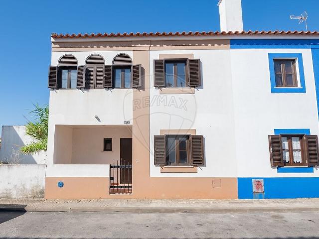 Moradia T2 à venda em Vila Nova de Milfontes, Odemira RE/MAX Portugal