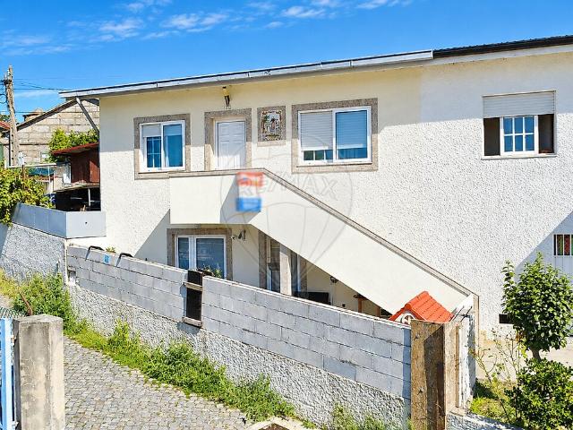 Moradia T2 à venda em Vila Nova do Campo, Santo Tirso RE/MAX Portugal