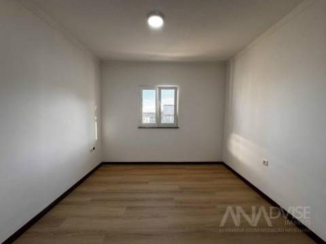 Moradia T2 Arrendamento em Abraveses,Viseu
