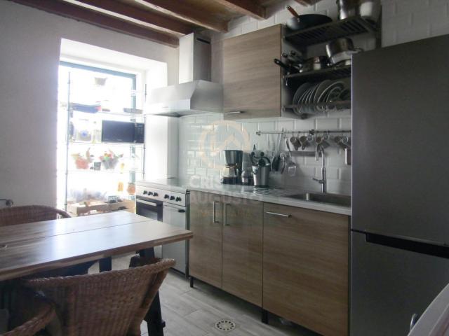Moradia T2 bem situada, ideal para quem gosta de ambientes modernos