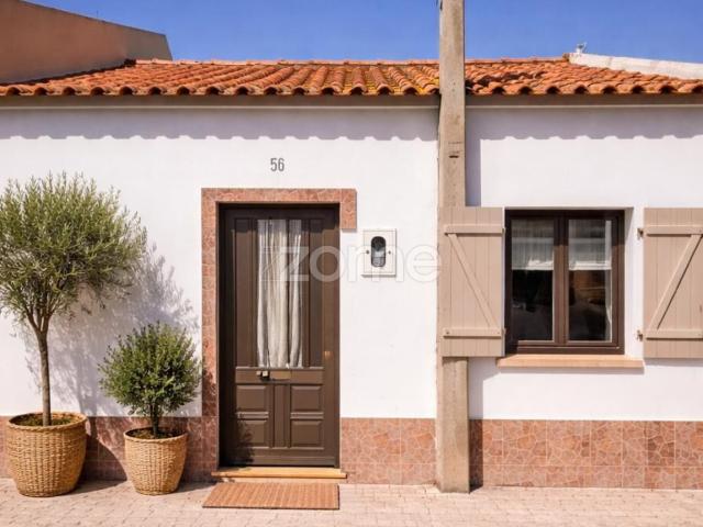 Moradia T2 Canal Caveira