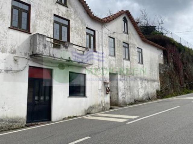 MORADIA T2 CENTRO DE ROCAS DO VOUGA