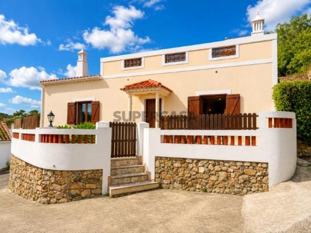 Moradia T2 com Terraço e Rooftop Panorâmico na Serra Algarvia Parragil