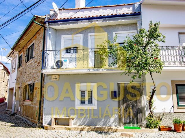 Moradia T2 com terraço 48m² Mata De Lobos