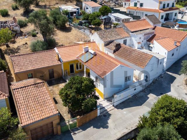 Moradia T2 com Terreno Alenquer 50m² Alenquer Santo Estêvão e Triana