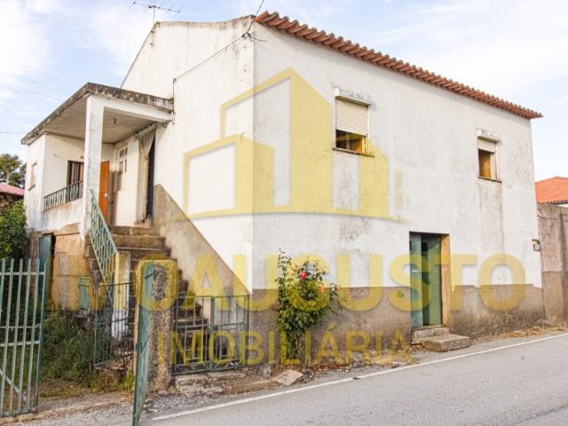 Moradia T2 com Espaço Exterior e Garagem em Vale de Afonsinho