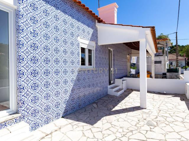 Moradia T2 com Garagem e Logradouro para Arrendamento
