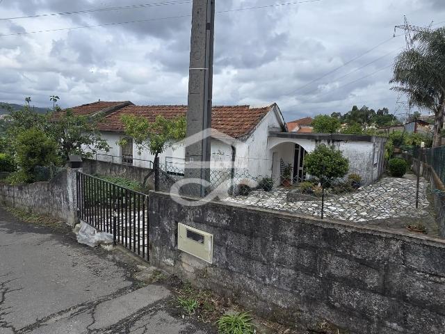 Moradia T2 em Selho, Guimarães
