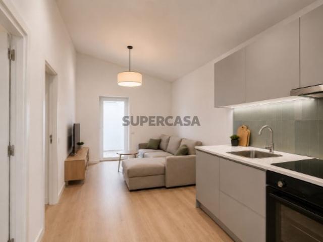 MORADIA T2 COM LOGRADOURO NO ALTO SEIXALINHO BARREIRO