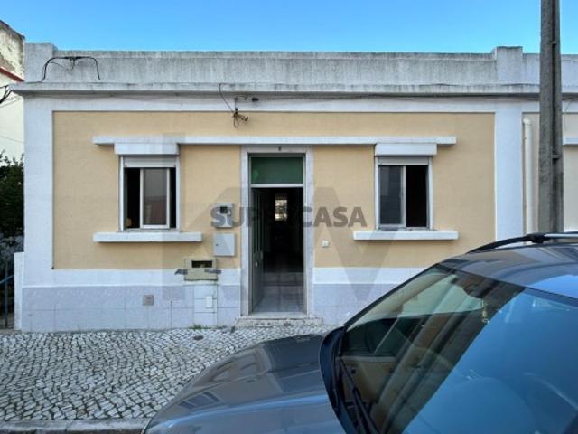 Moradia T2 com logradouro, Pinhal Novo