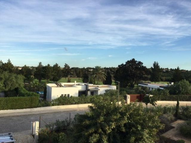 Moradia T2 com piscina comum em Golf Resort em Silves