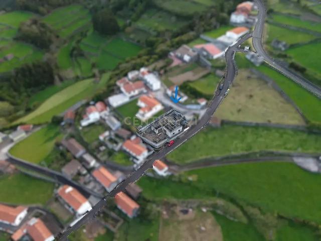 Moradia T2 com projeto aprovado — o equilíbrio perfeito entre natureza e conforto