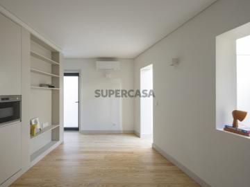 Moradia T2 duplex no Bonfim