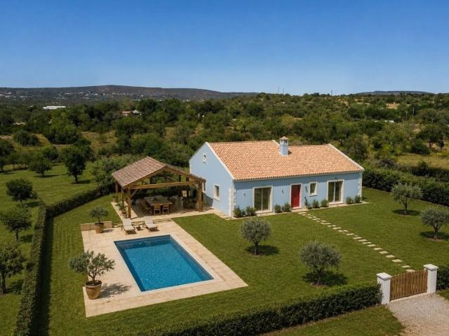 Moradia T2 Exclusiva com Piscina e 12.040 m² de terreno | Mo. 141m² São Bartolomeu De Messines