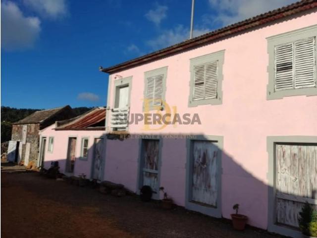 MORADIA T2 E TERRENO MISTO