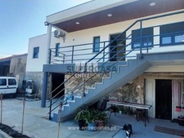 Moradia T2 em Vila Fria