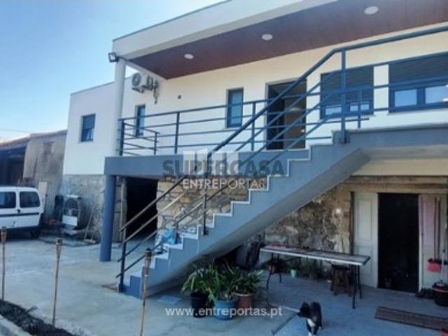 Moradia T2 em Vila Fria