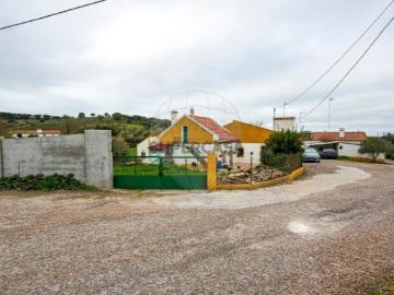 Moradia T2 em Orada