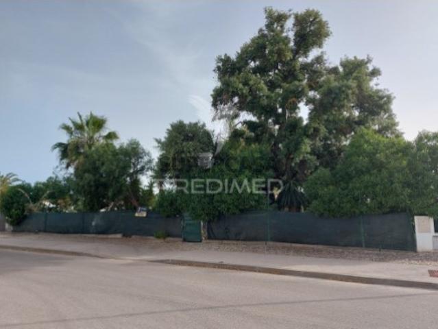 Moradia T2 em Albufeira e Olhos de Água
