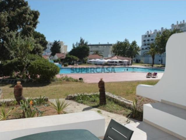 Moradia T2 em Albufeira e Olhos de Água
