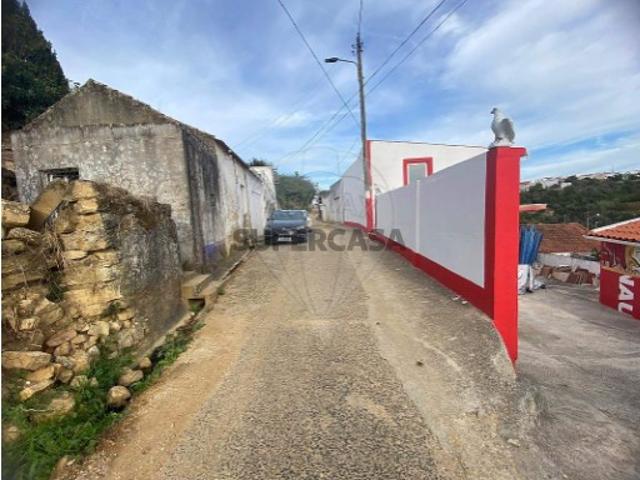 Moradia T2 em Aldeia Galega da Merceana e Aldeia Gavinha