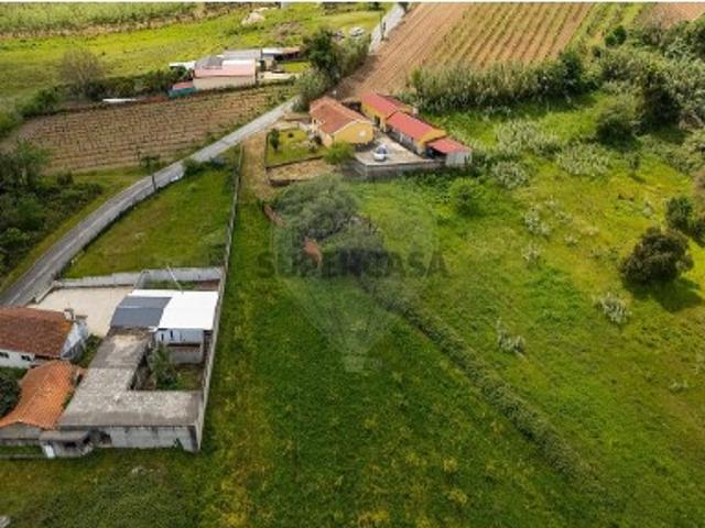 Moradia T2 em Amoreira da Gândara, Paredes do Bairro e Ancas
