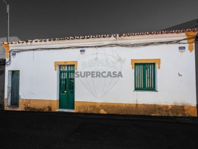 Moradia T2 em Bacelo e Senhora da Saúde