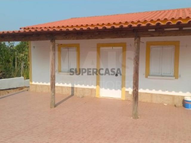 Moradia T2 em Branca