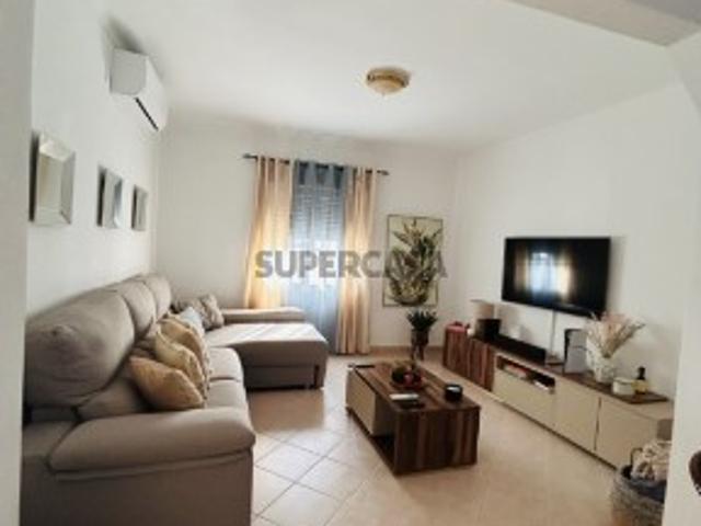 Moradia T2 em Cuba