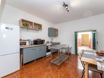 Moradia Unifamiliar com 4 assoalhadas e terraço 112m² Cabeção