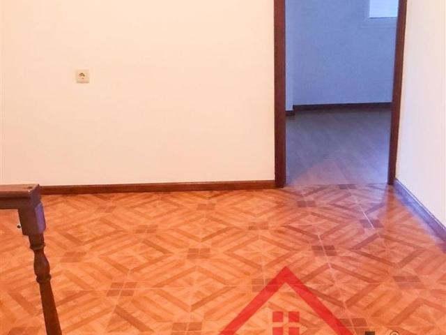 Moradia T2 em Drizes para arrendamento