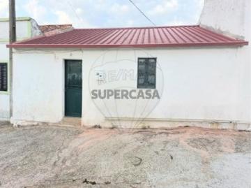 Moradia T2 em Giões