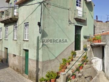Moradia T2 em Gouveia