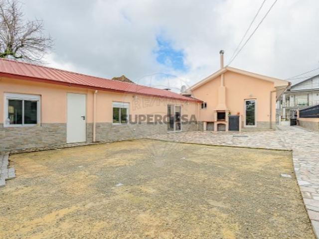Moradia T2 em Gião