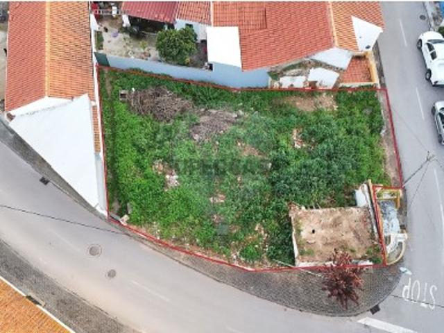 Moradia T2 em Pombalinho