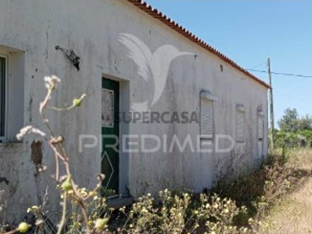 Moradia T2 em Reguengo e São Julião