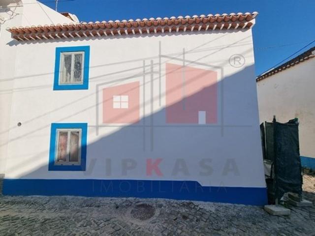 Moradia T2 em Remodelação Vila Franca do Rosário