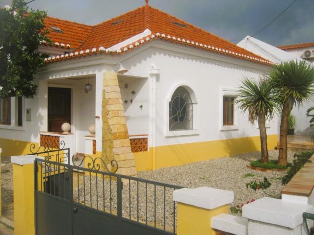 Moradia T2, em Santiago do Cacém