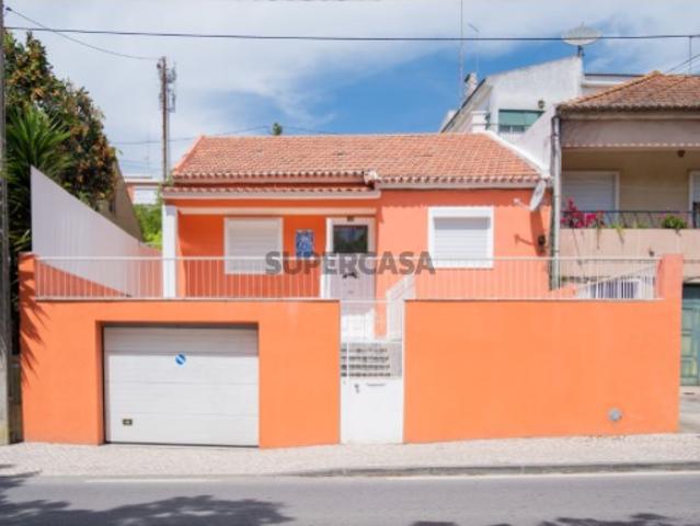 Moradia T2 em Vale Estacas, Santarém
