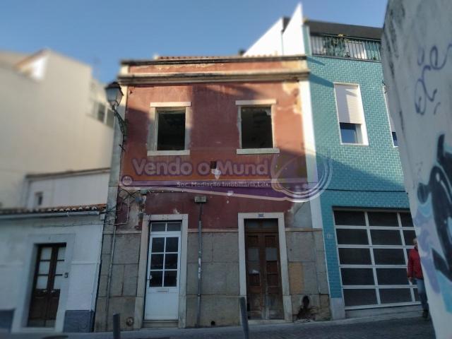 Moradia T2 em Vila Franca de Xira VFX090