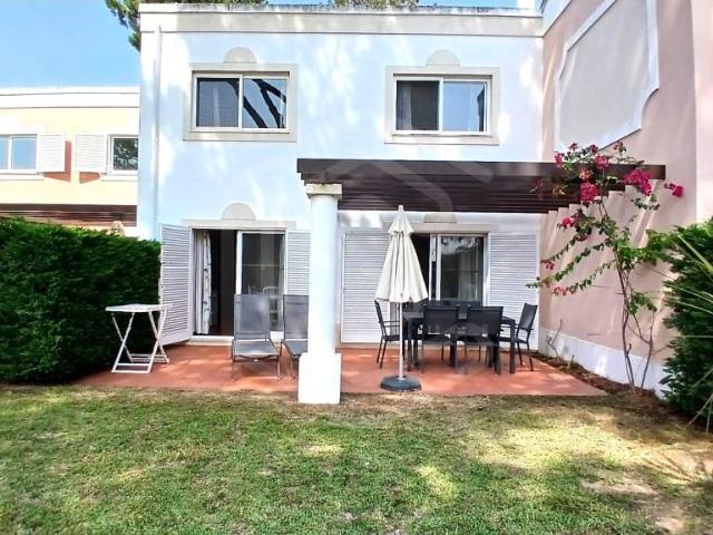 Moradia T2 Frente Golfe na Quinta do Lago, Algarve 108m² Almancil