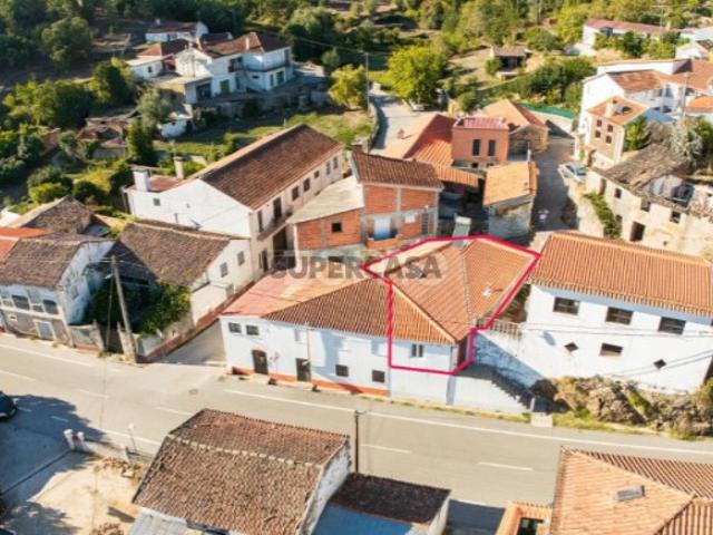 Moradia T2 Habitável em Ponte Velha Foz de Arouce | Lousã
