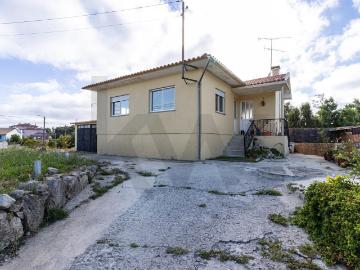 Moradia T2| Independente com Terreno | Pindelo– Oliveira de Azeméis