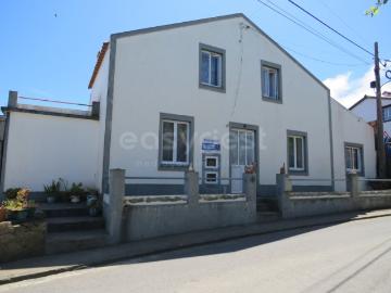 Moradia T2 localizada na Freguesia do Pilar da Bretanha, concelho de Ponta Delgada