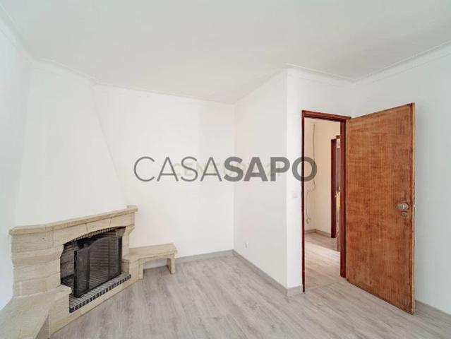 Moradia T2 para alugar no Seixal