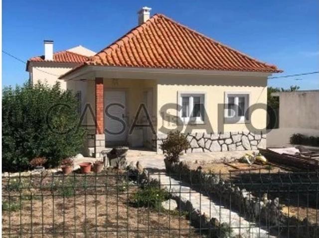Moradia T2 para alugar em Sesimbra