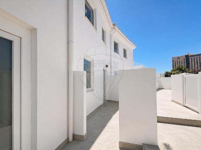 Moradia T2 para arrendar em Bonfim, Porto RE/MAX Portugal
